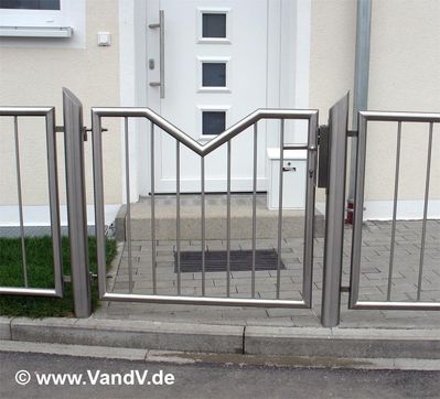 http://www.vandv.de/cpg148/albums/userpics/10001/normal_Edelstahltor_33.jpg http://www.vandv.de/cpg148/albums/userpics/10001/normal_Edelstahltor_33.jpg