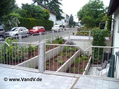 http://www.vandv.de/cpg148/albums/userpics/10001/normal_Edelstahlzaun_57.jpg http://www.vandv.de/cpg148/albums/userpics/10001/normal_Edelstahlzaun_57.jpg